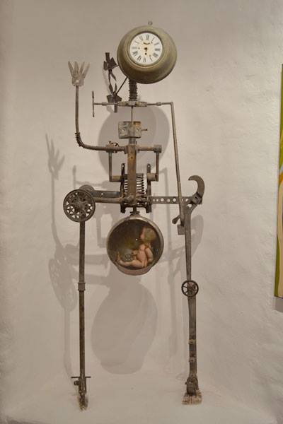 Sculpture by Carlos Páez Vilaró