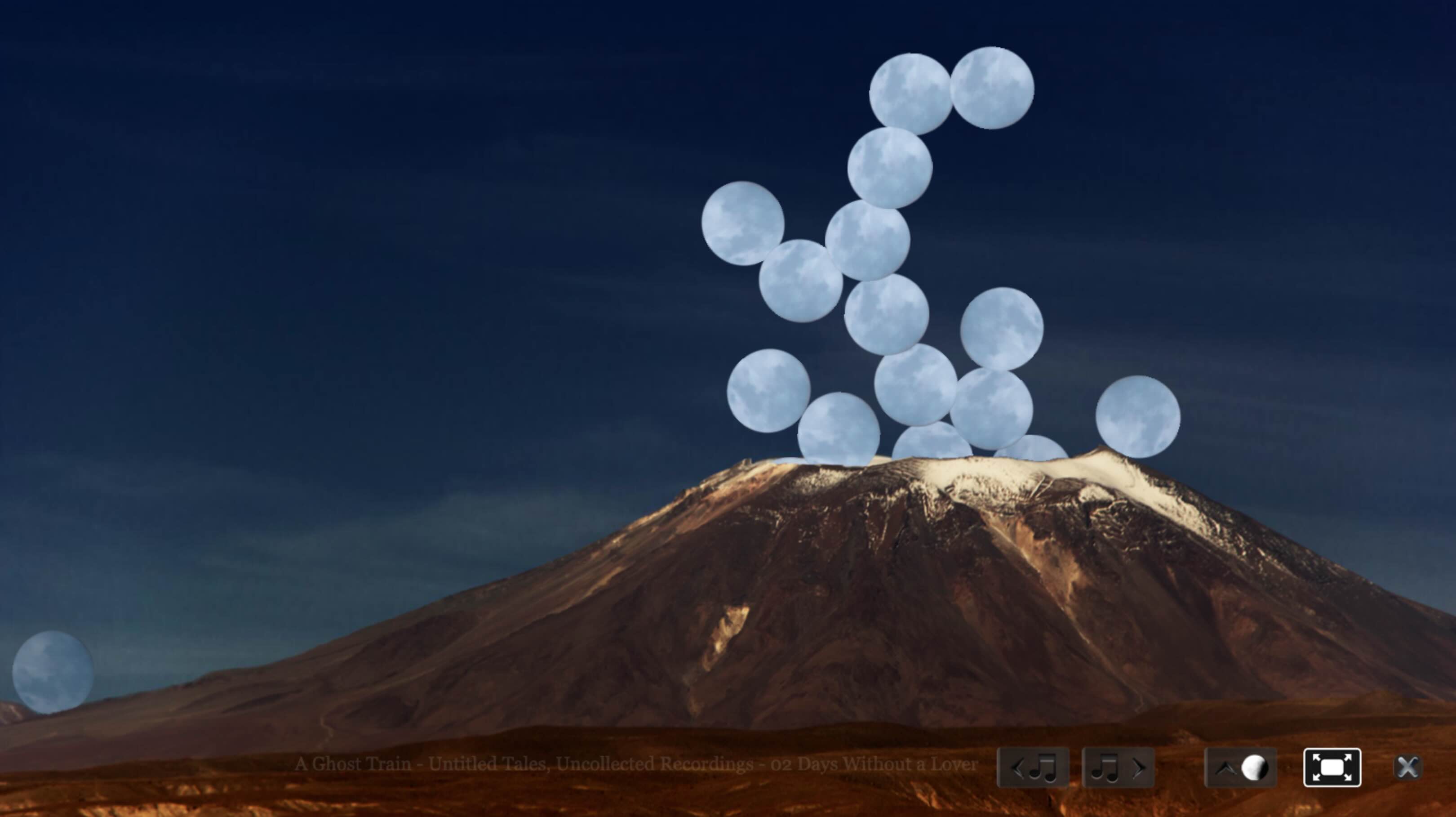Happy Moon videogame, based on a photo by Ana Darcacha